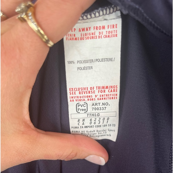 Blue and white lightweight short sleeve puma shirt. Size is an XL. - Picture 4 of 4